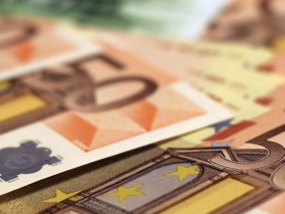 euro's en geld, briefjes van 50